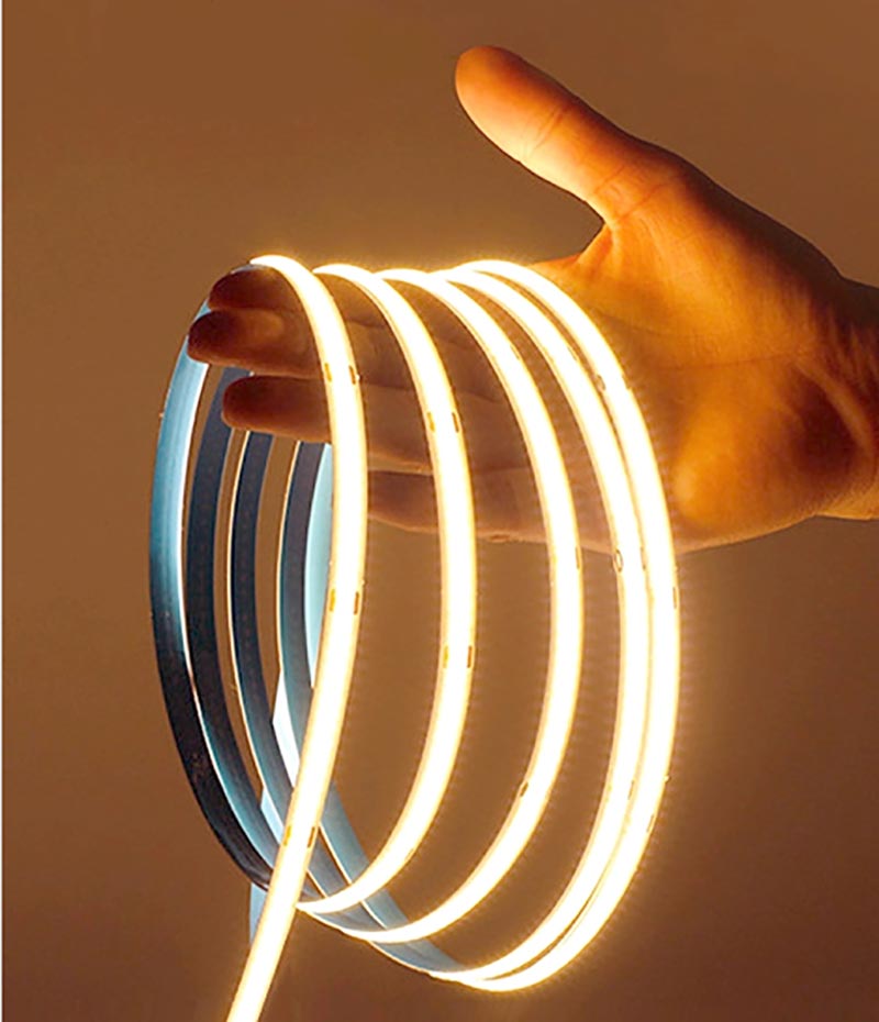 Como funciona a luz LED depois que a fonte de alimentação do switch é ligada?